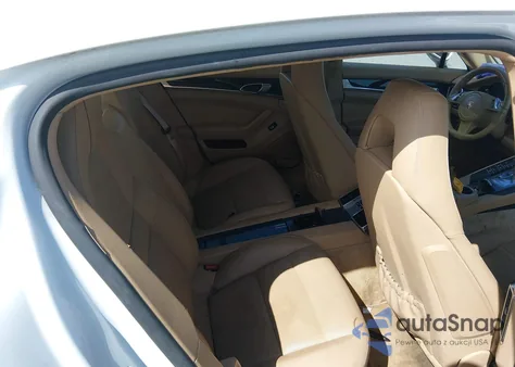 2015 Porsche Panamera 4 z USA, uszkodzony, nr VIN WP0AA2A77FL001422